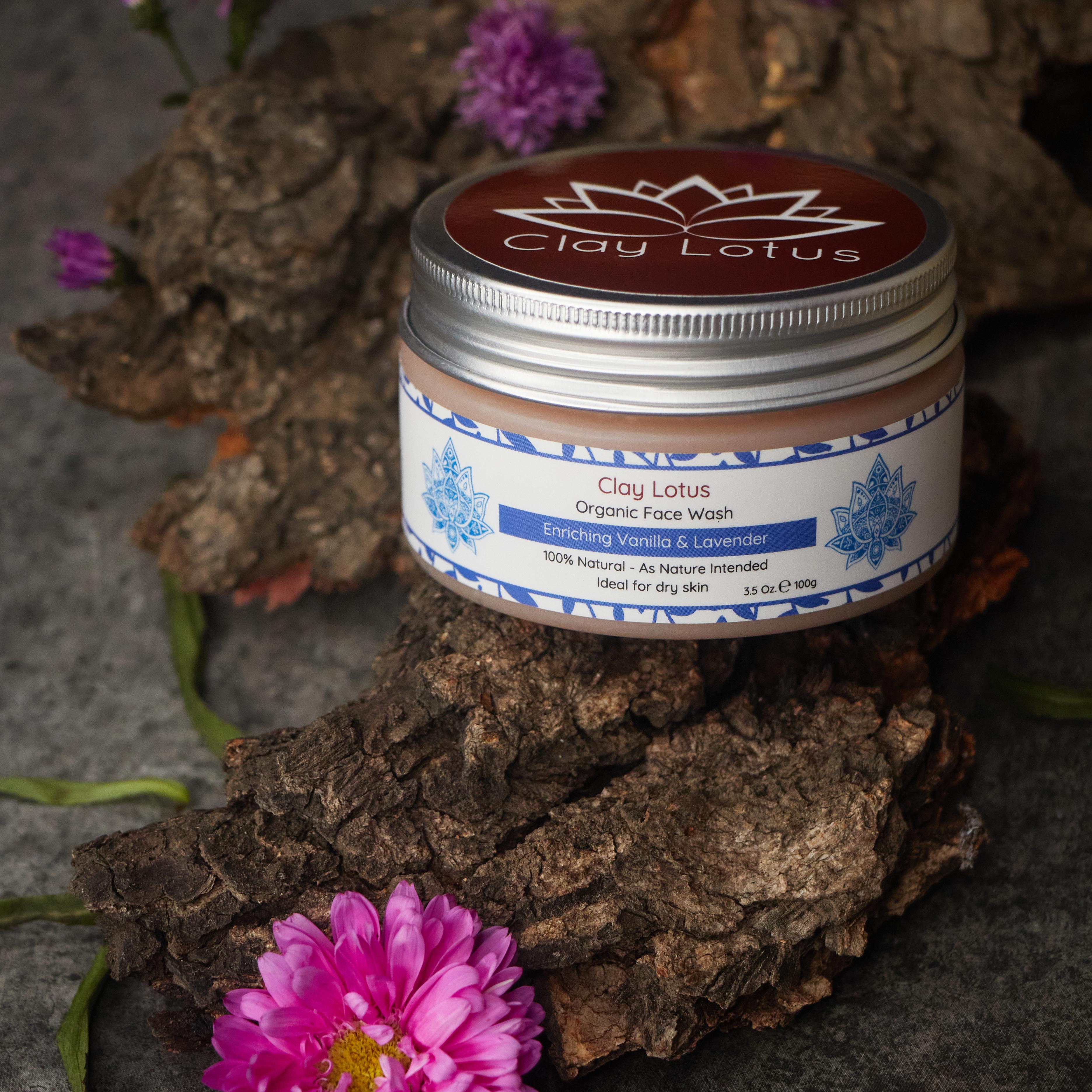 Organic face wash for dry skin with enriching vanilla